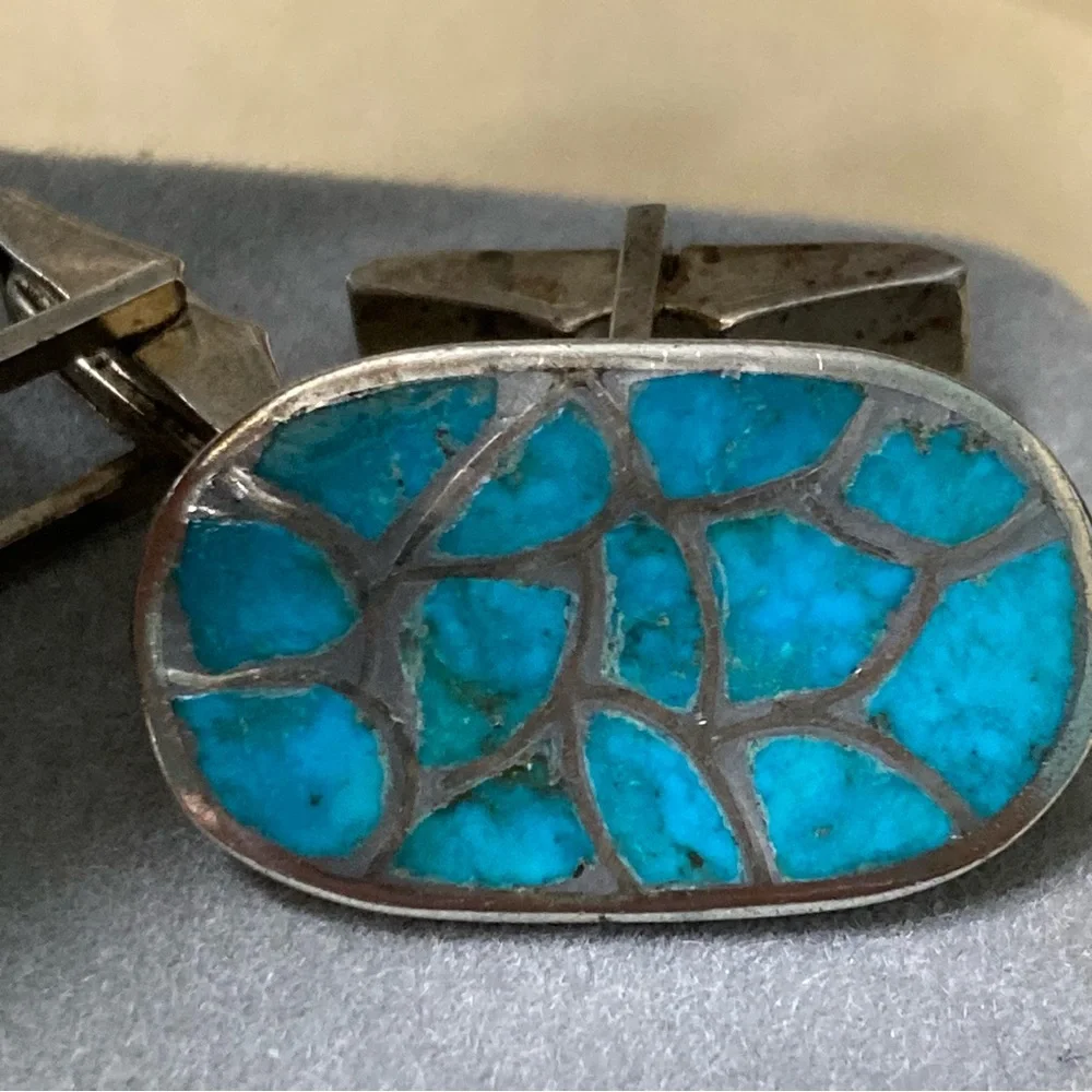 VINTAGE NATIVE AMERICAN ZUNI TURQUOISE INLAY STERLING SILVER CUFFLINKS